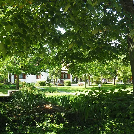 Green Garden Szálloda
