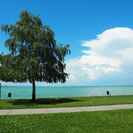 Szálloda Green Garden 2*